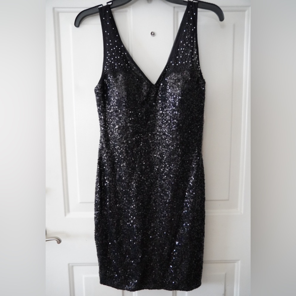 Love reign Elegant Black Sequin Mini Dress Juniors size 9